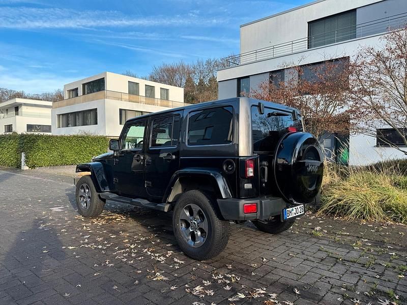 Gebraucht Jeep Wrangler Sahara 200 PS (147 kW) 2016 Schwarz SUV