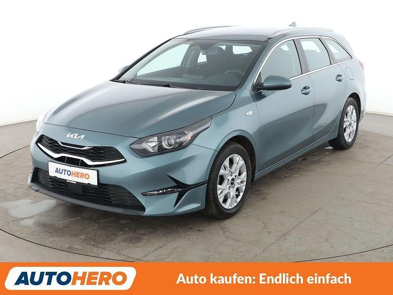 Gebraucht Kia Ceed Vision 140 PS (102 kW) 2024 Blau Kleinwagen