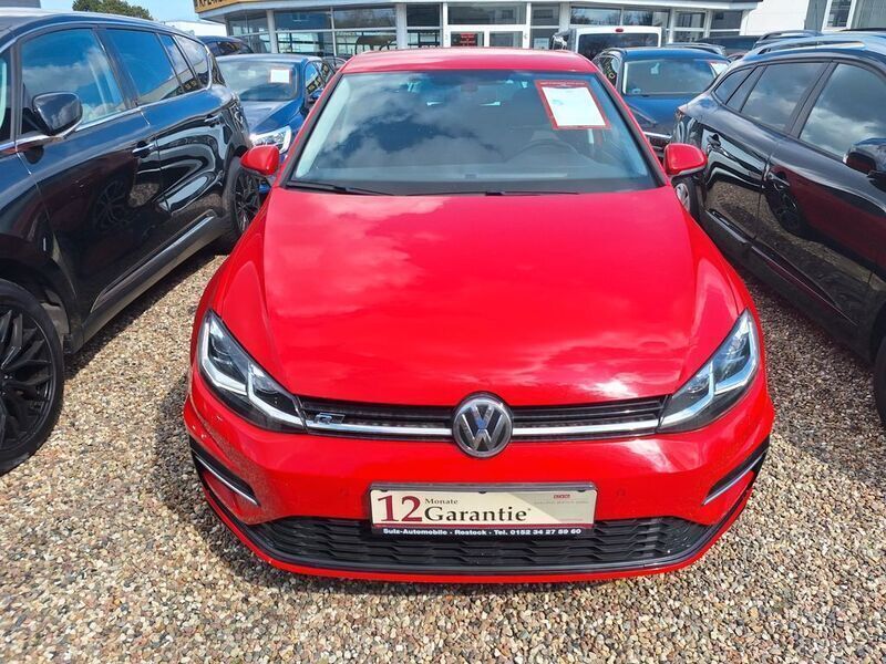 Gebraucht VW Golf VII R-line 116 PS (85 kW) 2020 Rot Limousine