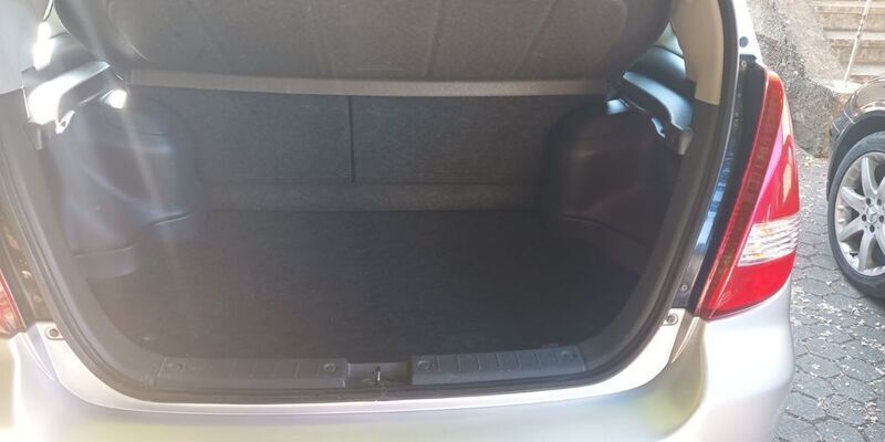 Silber Gebraucht 2003 Suzuki Liana Limousine | 700 € (Guter Preis) - Bild 1/4