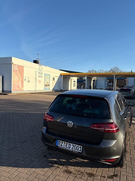 Gebraucht VW Golf VII Allstar 150 PS (110 kW) 2016 Schwarz Kombi