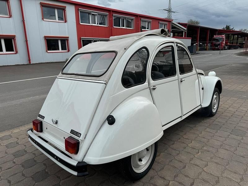 Gebraucht Citroën 2CV 27 PS (19 kW) 1990 Weiß Limousine