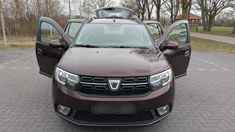 Gebraucht Dacia Logan MCV 90 PS (66 kW) 2017 Braun Kombi
