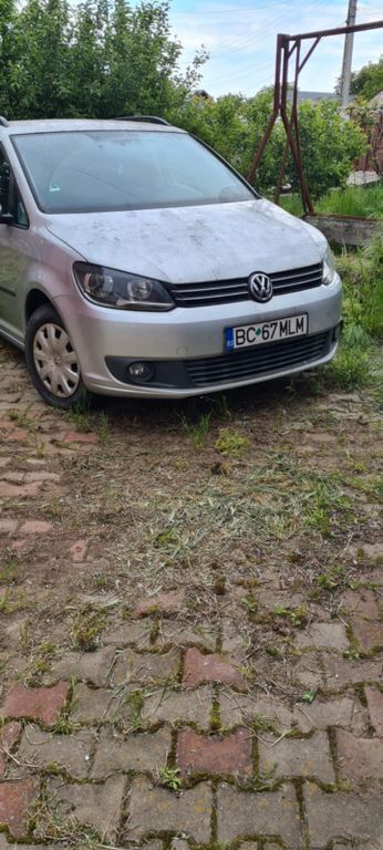 Grau Gebraucht 2012 VW Touran Comfortline Van / Kleinbus | 5.700 € (Superpreis) - Bild 1/4