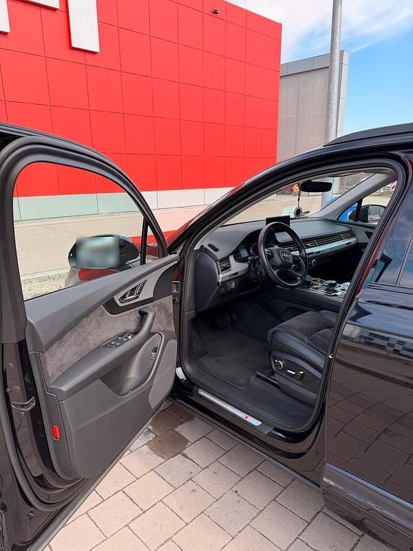 Gebraucht Audi Q7 318 PS (233 kW) 2019 Schwarz SUV