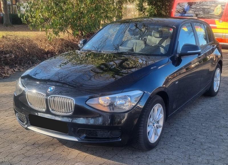 Second-hand BMW 120 142 CP (104 kW) 2012 Negru Hatchback