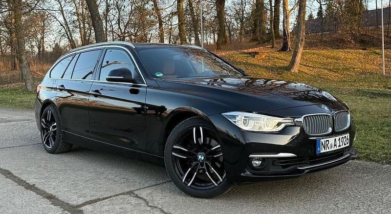 Gebraucht BMW 320 Luxury Line 185 PS (136 kW) 2019 Schwarz Limousine
