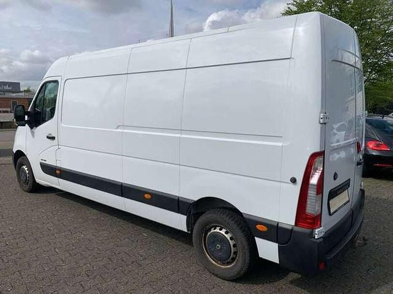 Second-hand Renault Master 125 CP (91 kW) 2011 Alb Monovolum