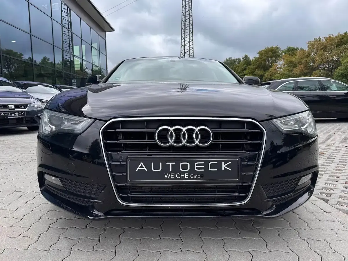 Gebraucht Audi A5 Comfort 177 PS (130 kW) 2013 Schwarz Coupé