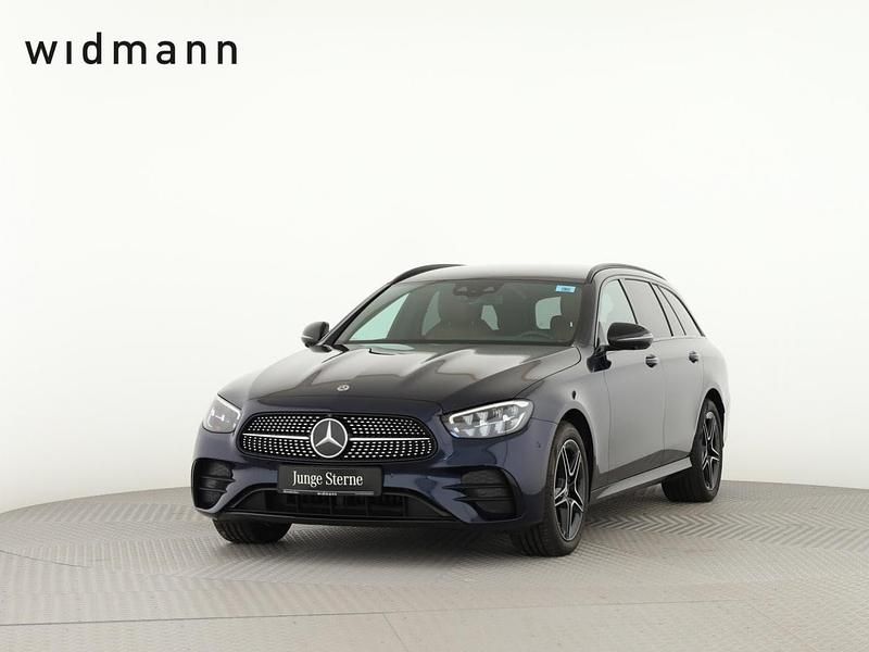 Metalliclack nautikblau Gebraucht 2022 Mercedes E300 AMG Kombi | 40.850 € (Fairer Preis) - Bild 1/4