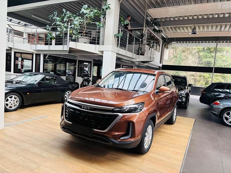 Gebraucht Baic X35 133 PS (97 kW) 2025 Braun SUV