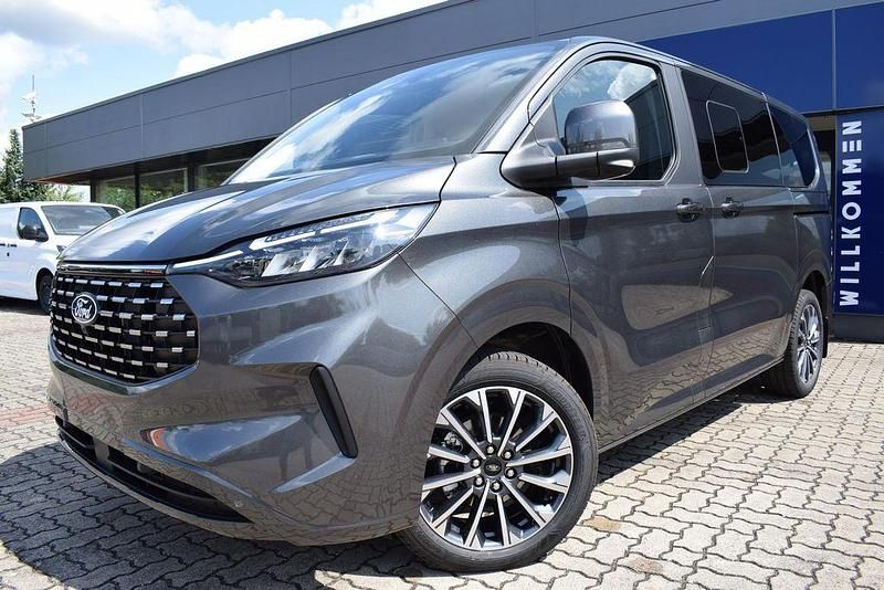 Magnetic grau Neu 2025 Ford Tourneo Custom Titanium X Van / Kleinbus | 50.990 € (Guter Preis) - Bild 1/4