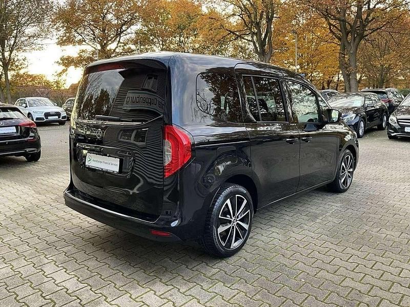 Gebraucht Mercedes 180 116 PS (85 kW) 2022 Schwarz Limousine