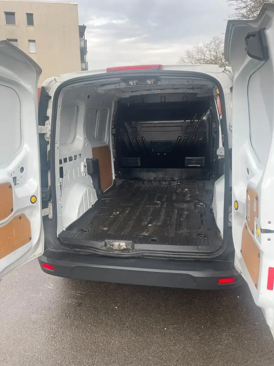 Gebraucht Ford Transit Connect 95 PS (69 kW) 2014 Weiß Van / Kleinbus