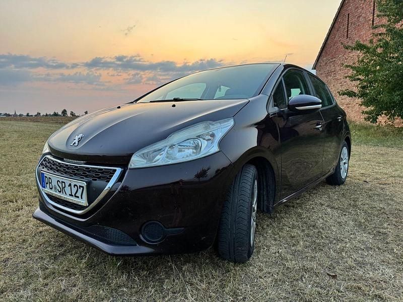 Gebraucht 2013 Peugeot 208 Kleinwagen | 3.800 € (Guter Preis) - Bild 1/4