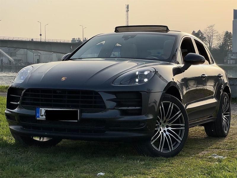 Gebraucht Porsche Macan 245 PS (180 kW) 2019 Grau SUV