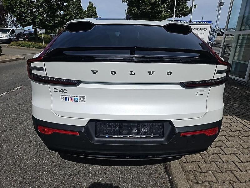Gebraucht Volvo C40 Plus 185 kW (252 PS) 2024 Crystal white / metallic SUV