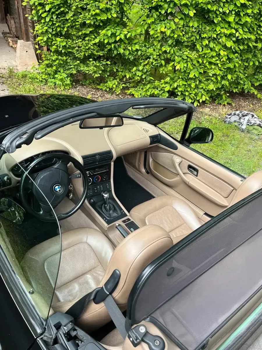 Gebraucht BMW Z3 116 PS (85 kW) 1998 Schwarz Cabrio