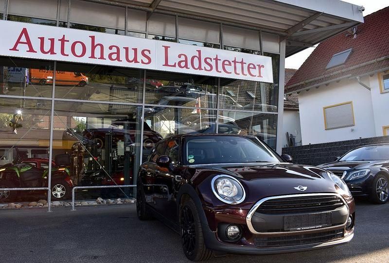Pure burgundy metallic Gebraucht 2016 Mini One D Clubman Salt Kombi | 10.900 € (Fairer Preis) - Bild 1/4