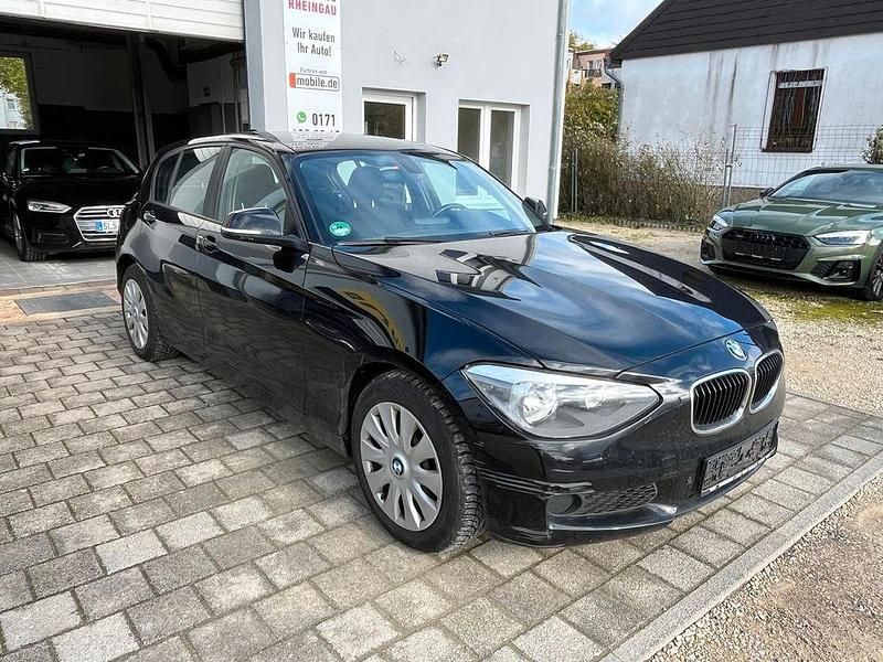 Schwarz Gebraucht 2013 BMW 120 Kleinwagen | 5.900 € (Fairer Preis) - Bild 1/4