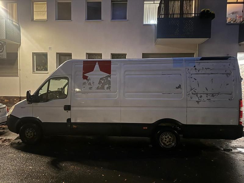 Gebraucht Iveco Daily 136 PS (100 kW) 2010 Weiß Van / Kleinbus