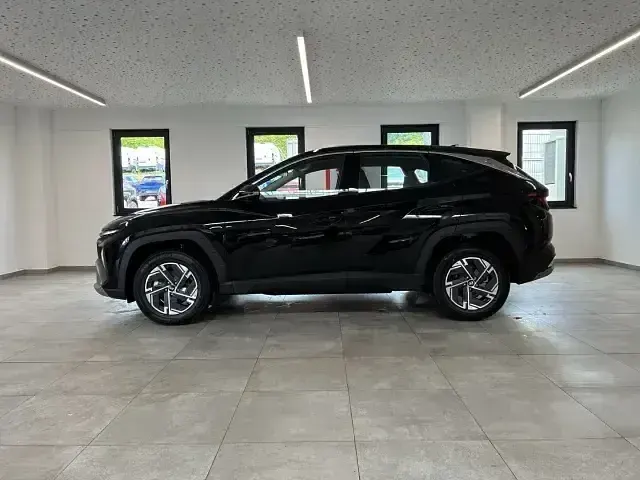 Neu Hyundai Tucson Select 239 PS (175 kW) 2026 Ecotronic grey SUV