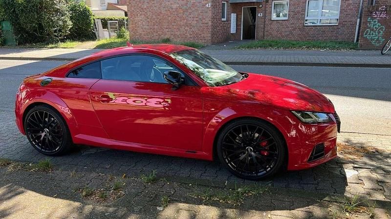 Gebraucht Audi TTS Design 310 PS (228 kW) 2016 Rot Coupé
