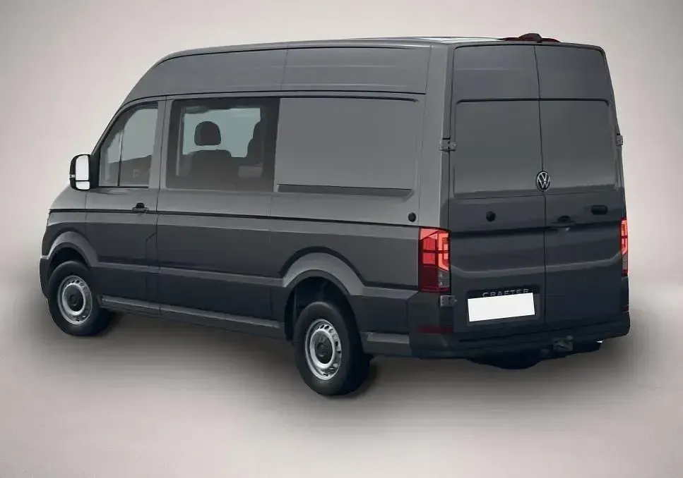 Neu VW Crafter S 140 PS (102 kW) 2026 Manufacturer Van