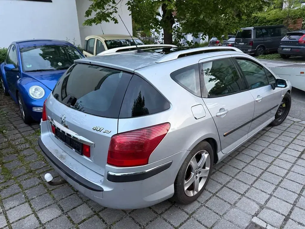 Gebraucht Peugeot 407 Premium 136 PS (100 kW) 2006 Silber Kombi