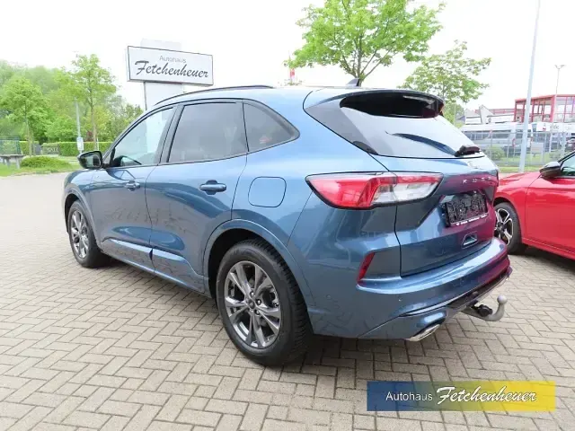 Gebraucht Ford Kuga ST-Line X 150 PS (110 kW) 2023 Blau SUV