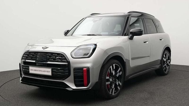 Grau Gebraucht 2024 Mini John Cooper Works Countryman SUV | 43.917 € (Superpreis) - Bild 1/4