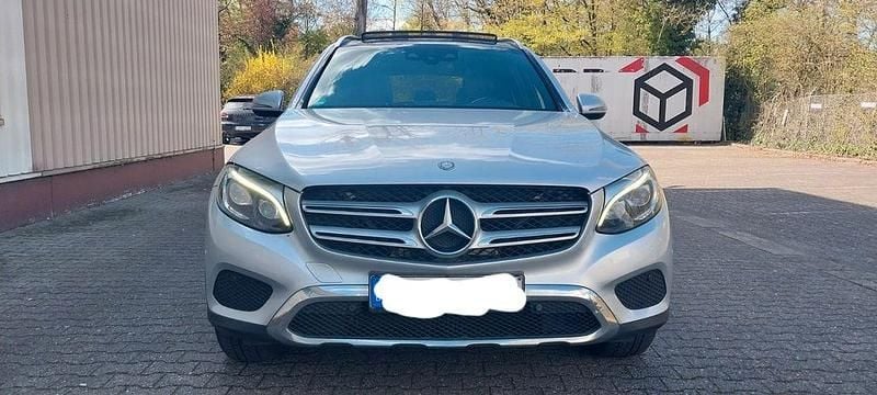 Gebraucht Mercedes GLC250 204 PS (150 kW) 2015 Silber SUV