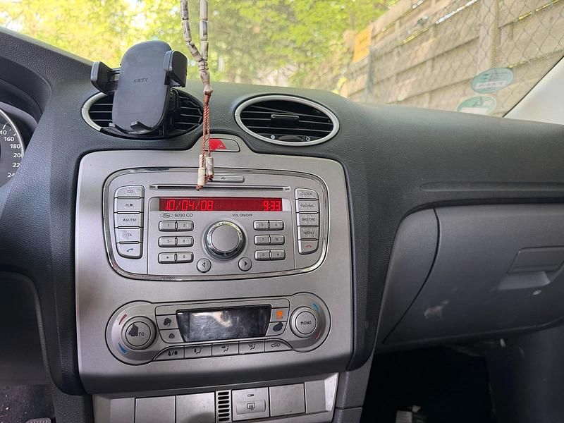 Usata Ford Focus 100 CV (73 kW) 2008 Station wagon