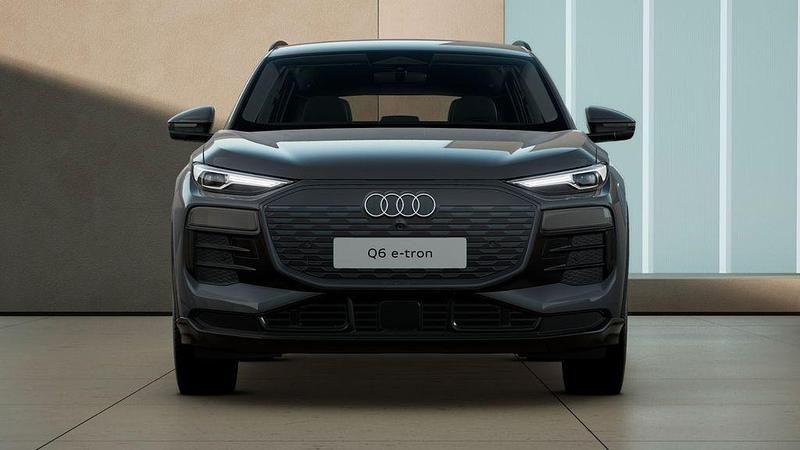 Neu Audi Q6 e-tron 214 kW (292 PS) 2026 SUV
