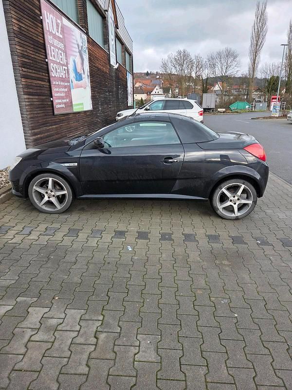 Schwarz Gebraucht 2007 Opel Tigra Edition Cabrio | 1.150 € (Superpreis) - Bild 1/4