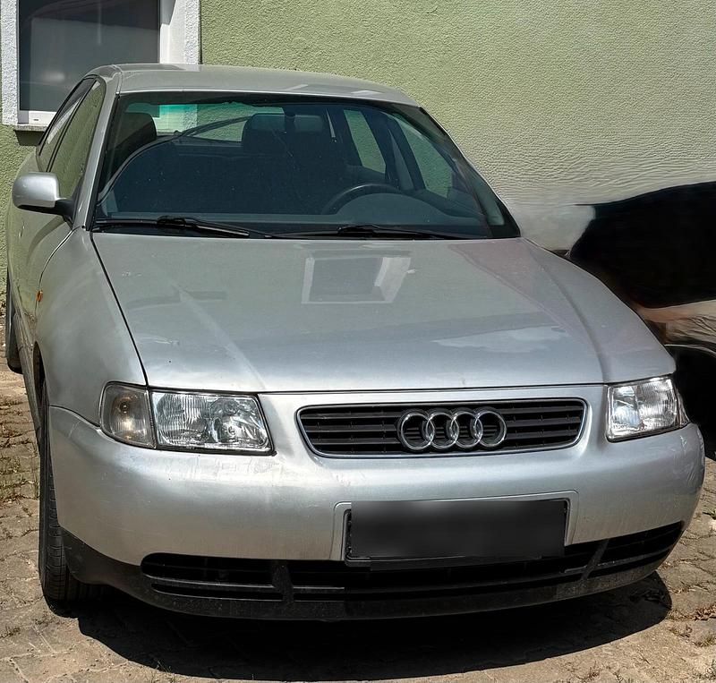 Gebraucht Audi A3 100 PS (73 kW) 2000 Silber Kleinwagen