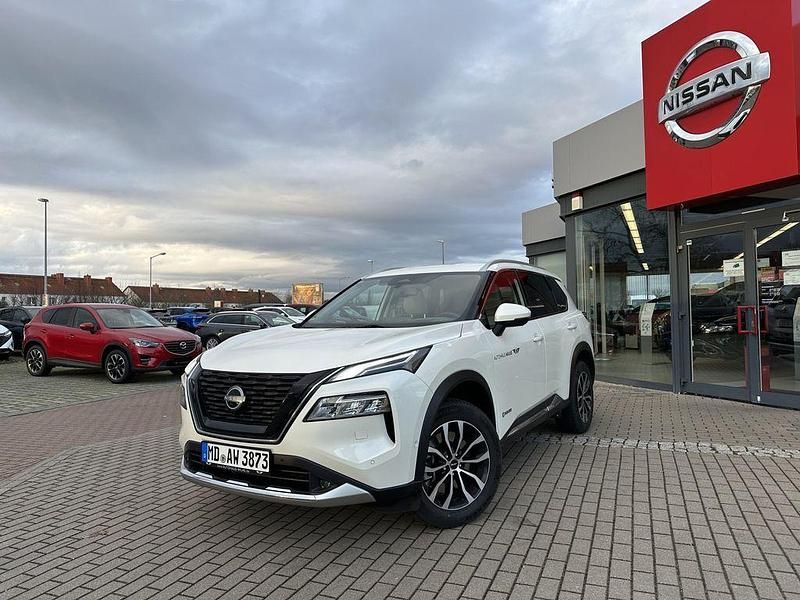 Weiß Gebraucht 2024 Nissan X-Trail Tekna SUV | 39.990 € (Teuer) - Bild 1/4