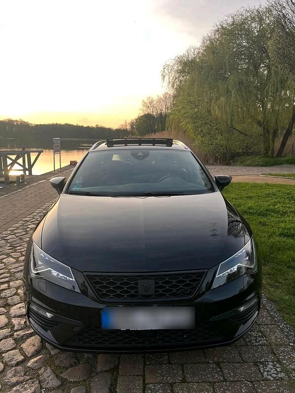 Gebraucht Seat Leon ST 4Drive 300 PS (220 kW) 2018 Schwarz Kombi