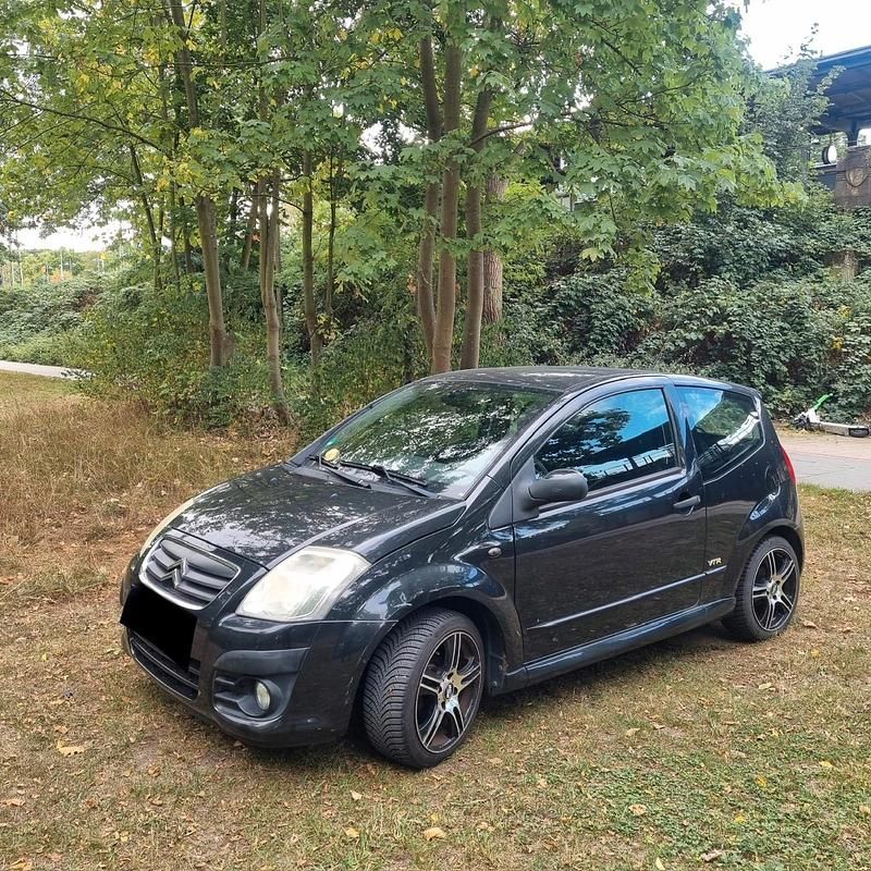 Gebraucht Citroën C2 73 PS (53 kW) 2009 Schwarz Kleinwagen
