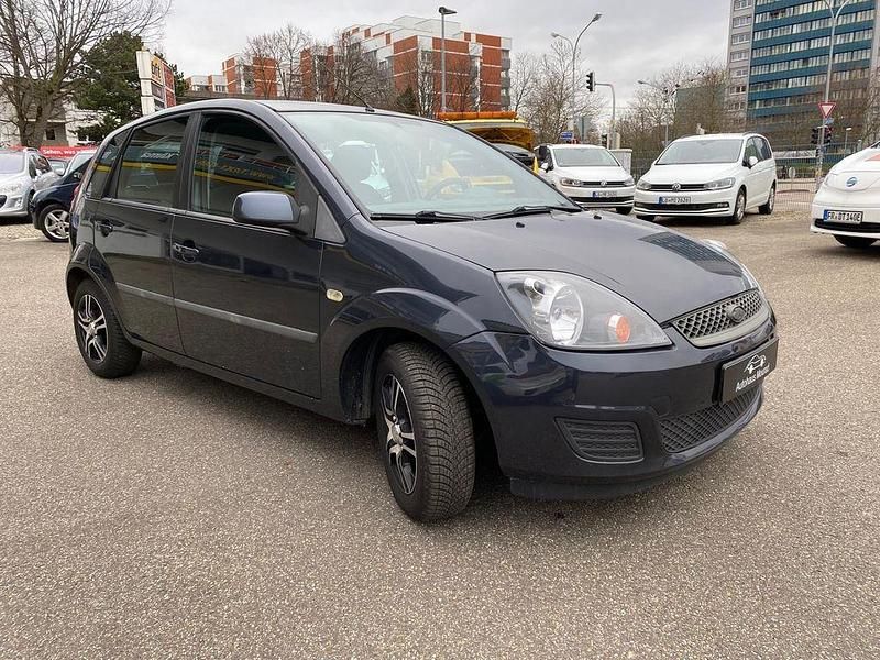 Gebraucht Ford Fiesta 80 PS (58 kW) 2008 Grau Kleinwagen