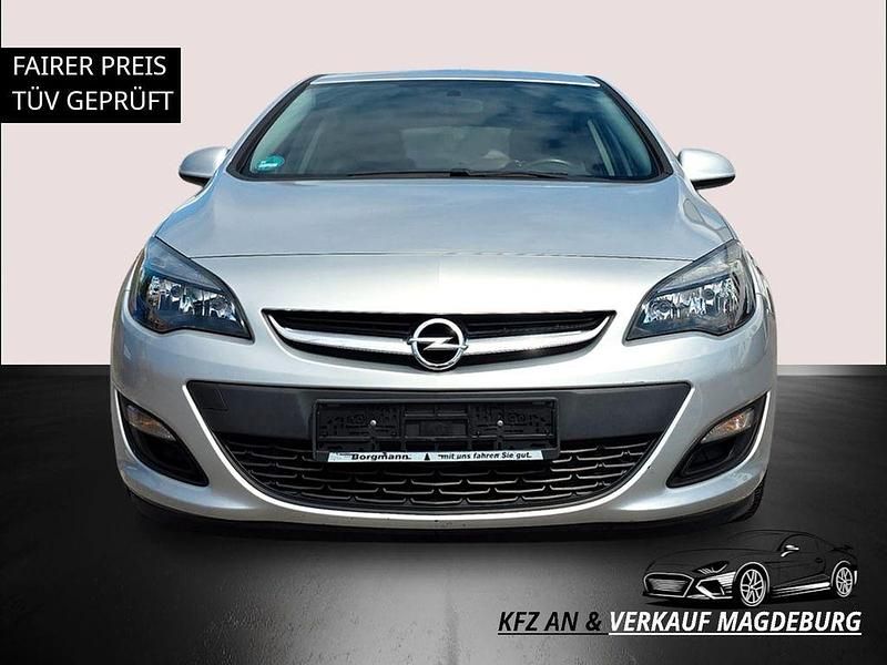 Gebraucht Opel Astra Selection 116 PS (85 kW) 2015 Silber Limousine