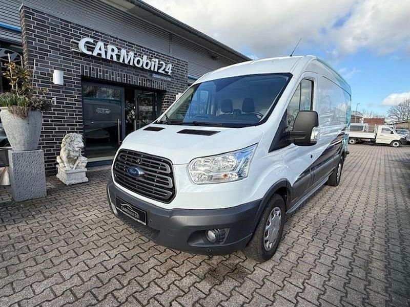 Gebraucht Ford Transit Trend 131 PS (96 kW) 2019 Frostweiß Van