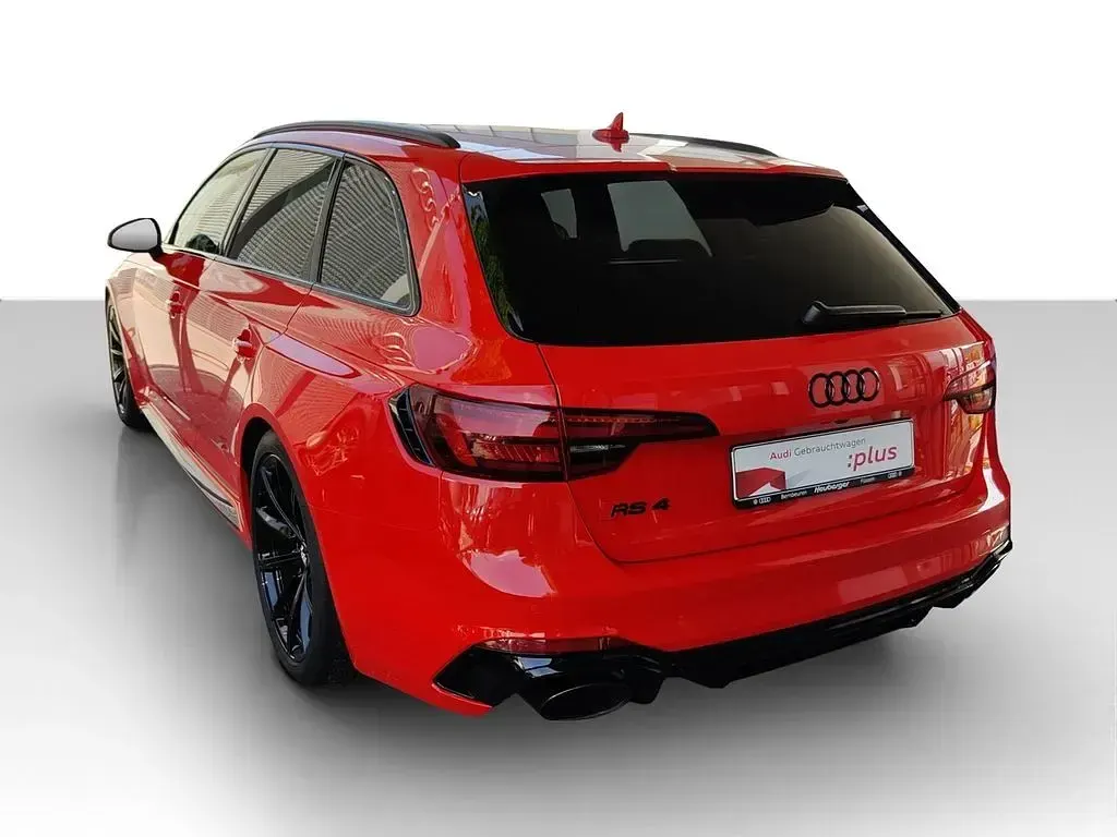 Gebraucht Audi RS4 Sport 450 PS (330 kW) 2019 Misanorot perleffekt Kombi