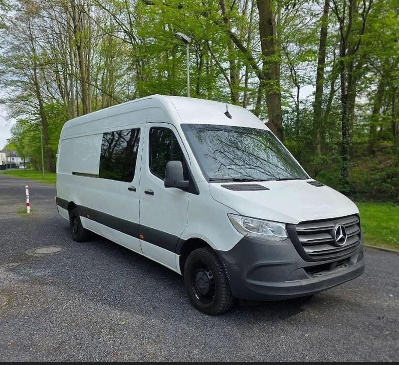 Second-hand Mercedes Sprinter 143 CP (105 kW) 2021 Alb Van