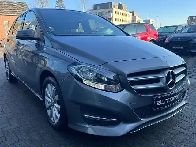 Occasion Mercedes B180 Style 122 ch (89 kW) 2016 Gris Monospace