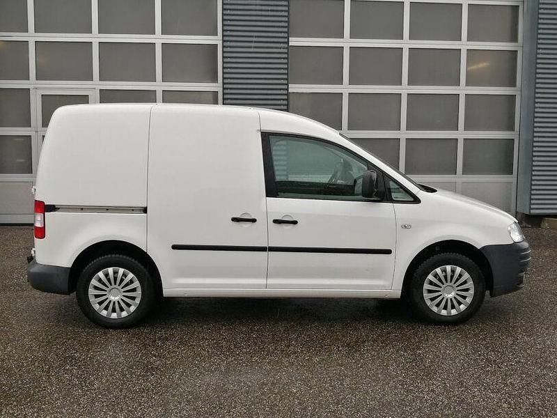 Gebraucht VW Caddy 75 PS (55 kW) 2010 Weiss Van / Kleinbus