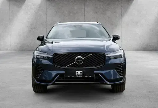 Neu Volvo XC60 Plus 455 PS (334 kW) 2025 Blau SUV