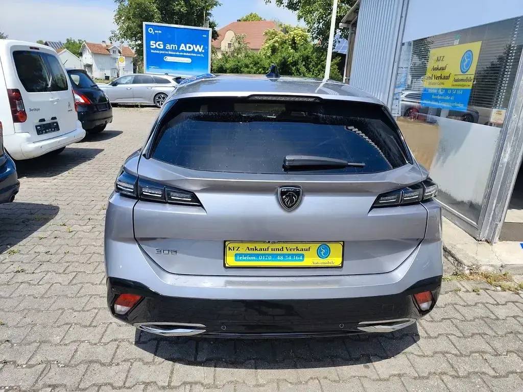 Gebraucht Peugeot 308 SW Allure 131 PS (96 kW) 2022 Grau Kombi