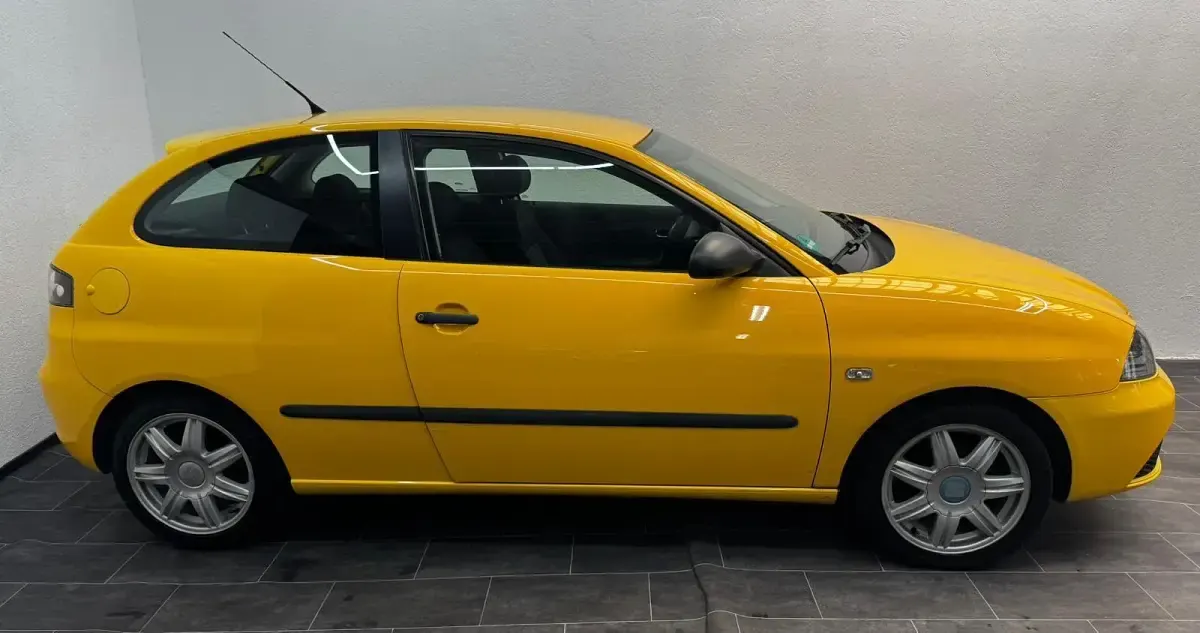 Gebraucht Seat Ibiza 64 PS (47 kW) 2008 Gelb Kleinwagen