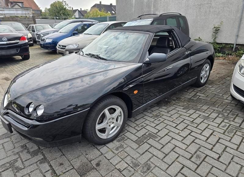 Gebraucht Alfa Romeo Spider 150 PS (110 kW) 1997 Schwarz Cabrio